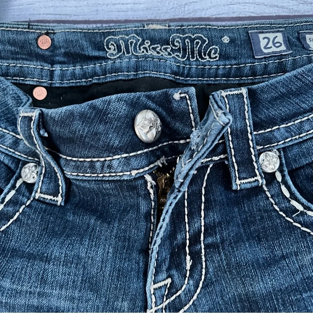 Miss Me Embellished Jeans with Rhinestone Details - Picture 10 of 13